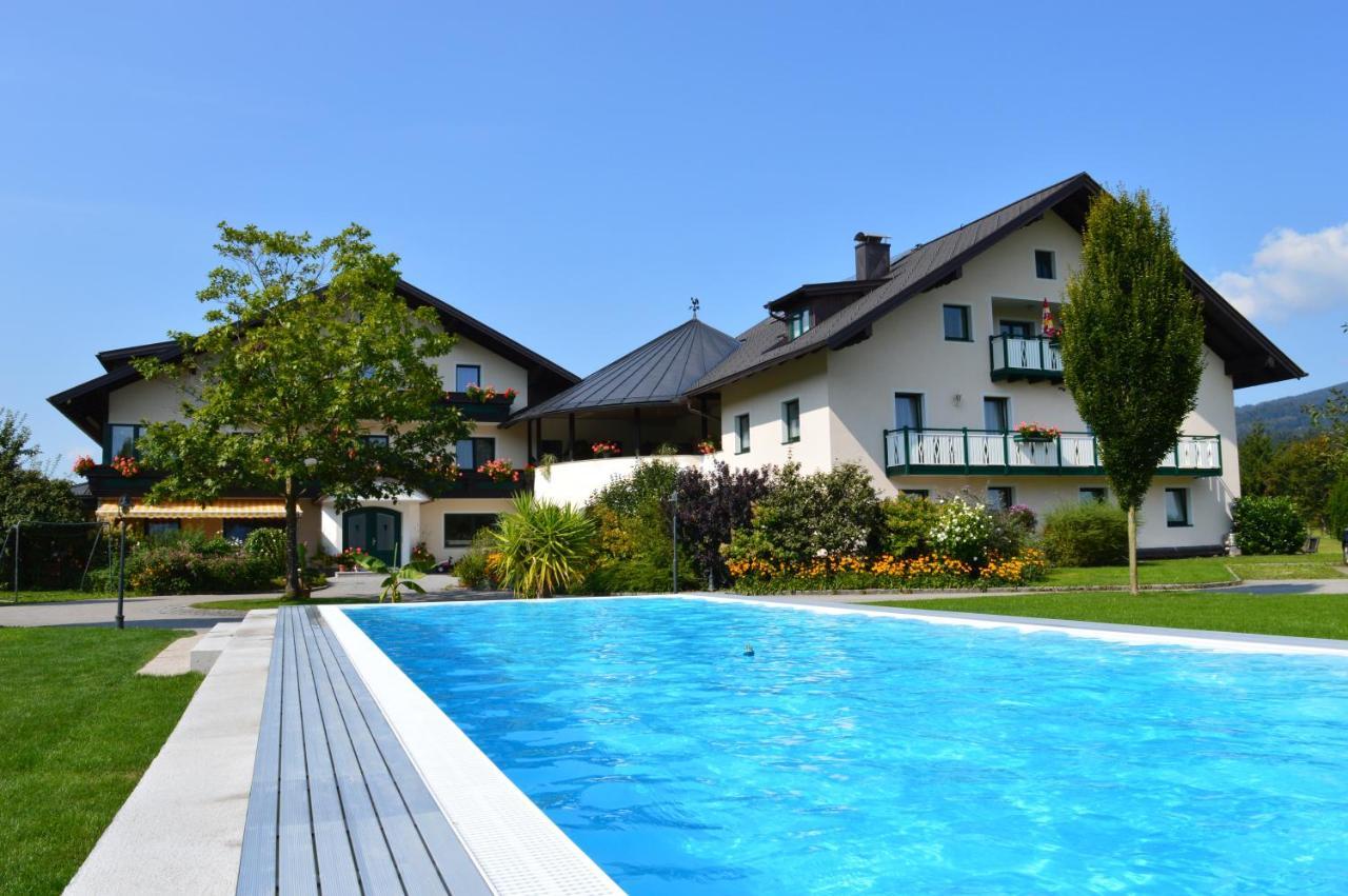 Pension Anna Mondsee Exterior photo