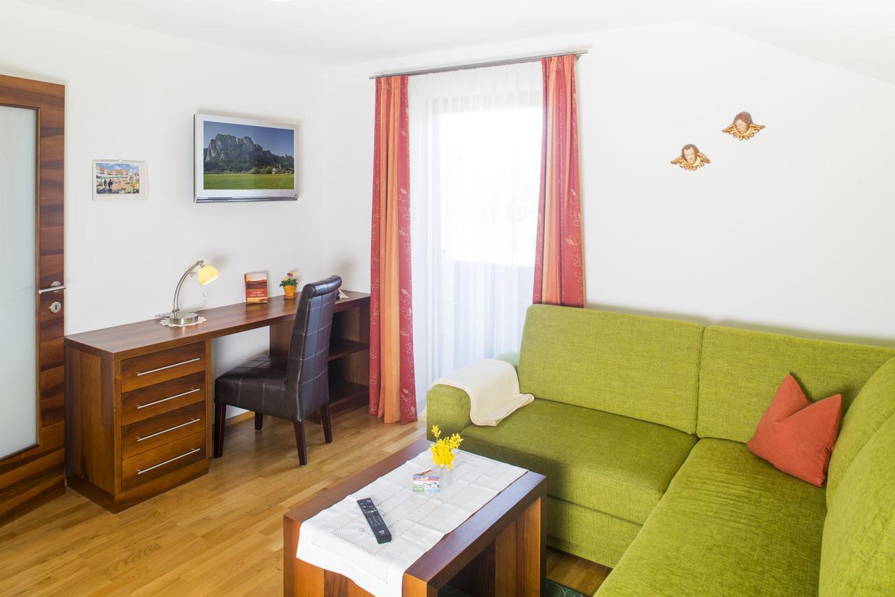 Pension Anna Mondsee Exterior photo